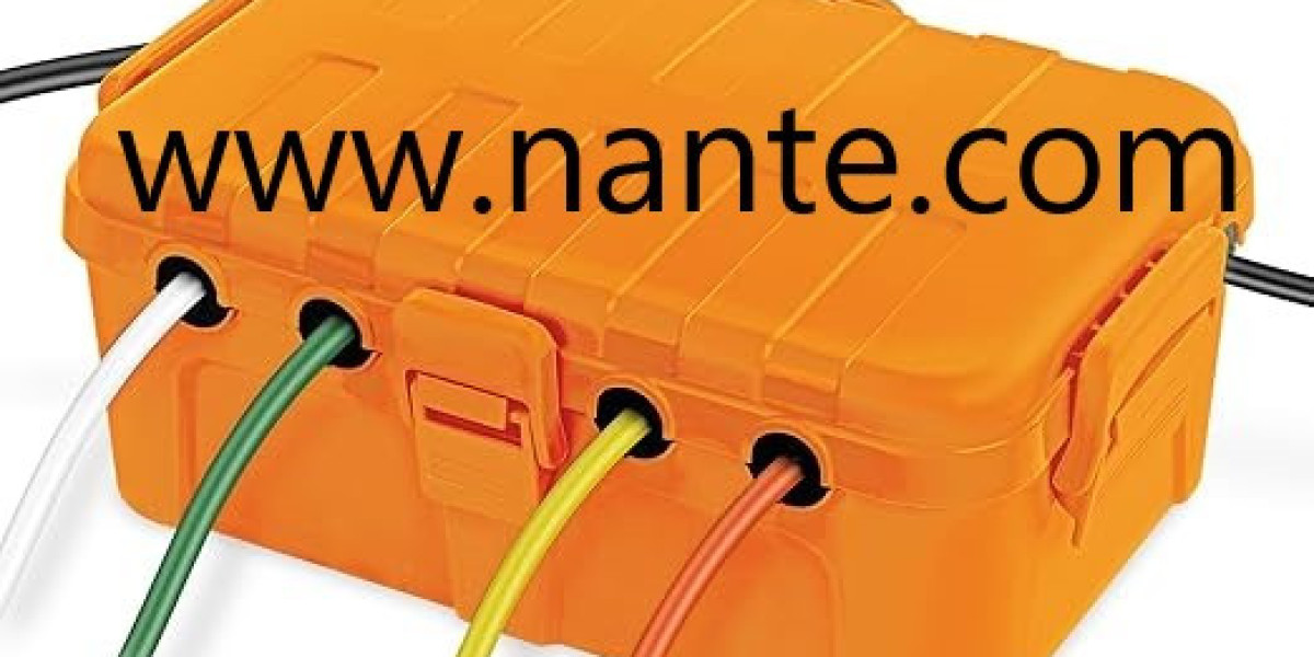 Weatherproof Power: Outdoor Socket Boxes for Solar Installations
