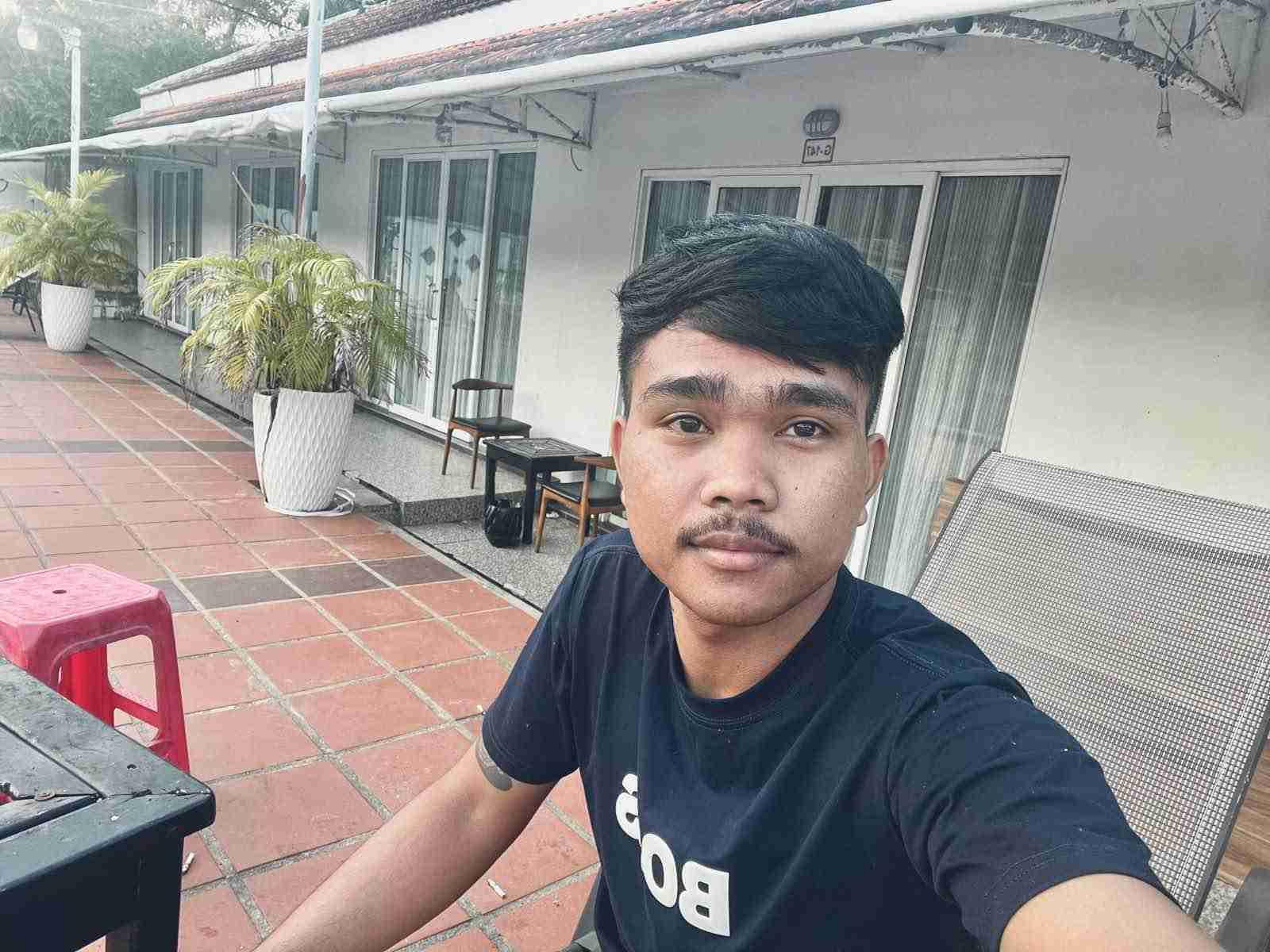 so phone Profile Picture
