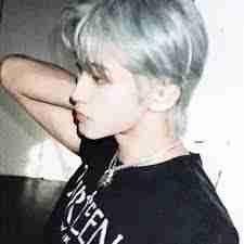 mark lili Profile Picture