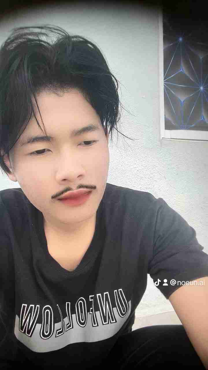 NEAV NOEUN Profile Picture