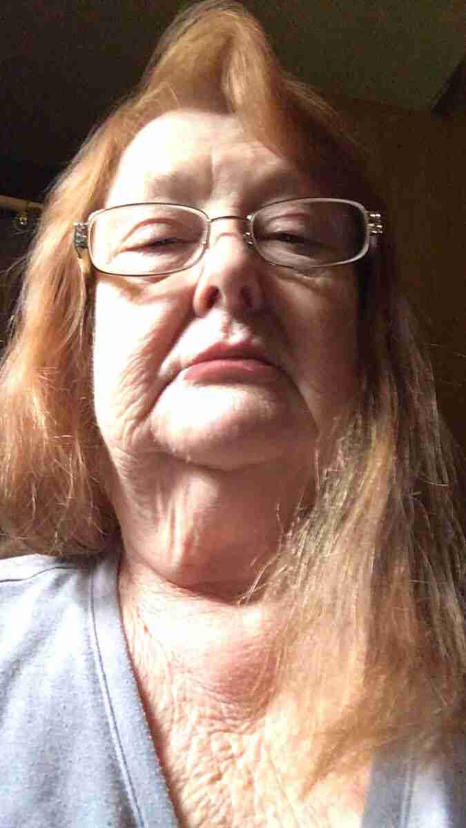 Mrs Amanda Profile Picture