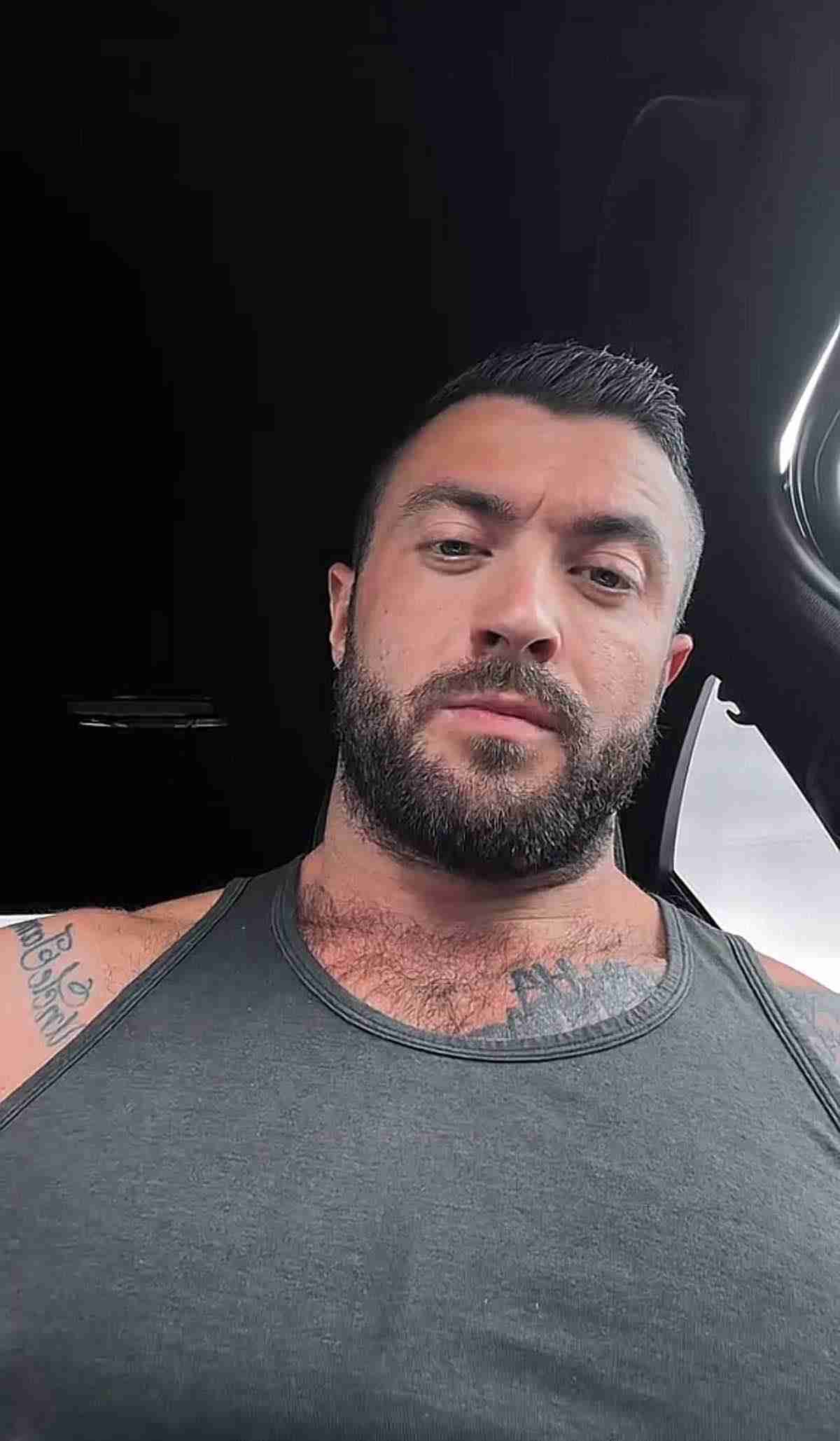 James Hardy Profile Picture
